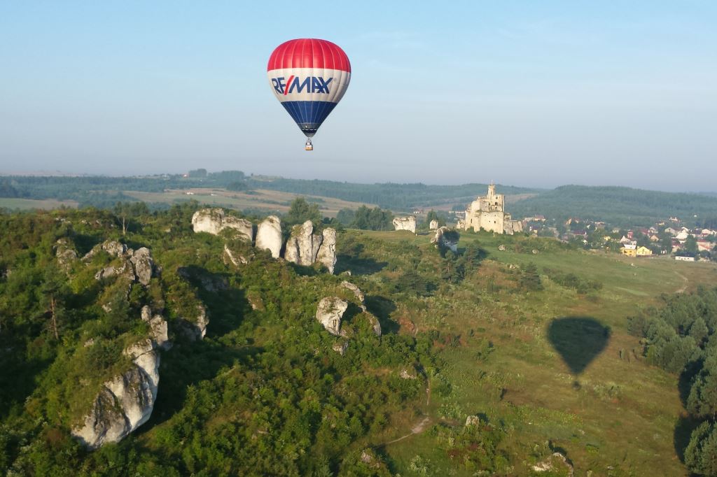 lot balonem nad Jurą Krakowsko-Częstochowską